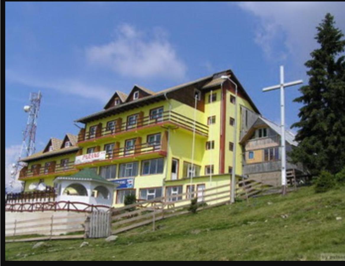 Vila Parang Petrosani Exterior photo